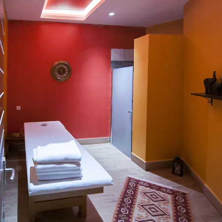 Exelans Hotel 3*