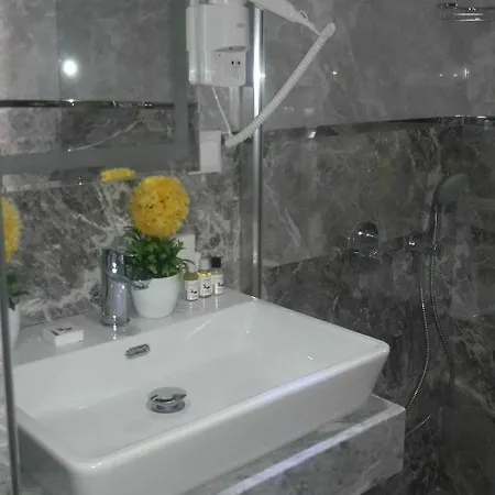 Exelans 3* 페티예