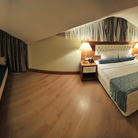 Exelans Hotel