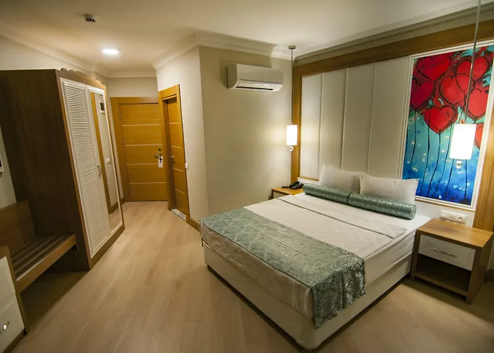 Exelans Otel Fethiye