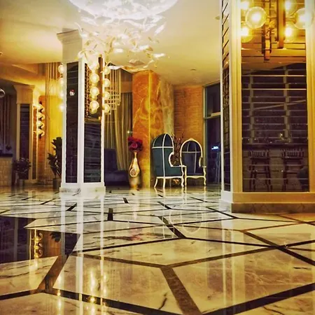 Hotel Exelans 3*
